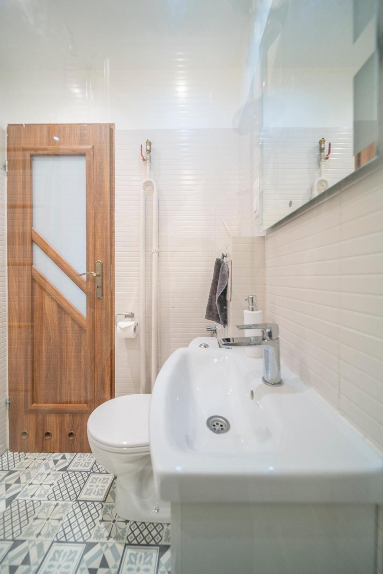 10th Floor Studio In The City Center Of Apartment